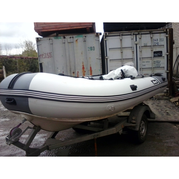 Надувная RIB лодка Albatros 2037 в Сочи